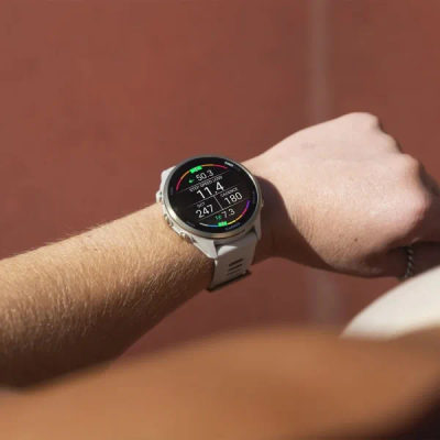 Garmin Forerunner 970 Soft Gold Titanium French Grey / Translucent Indigo — 7