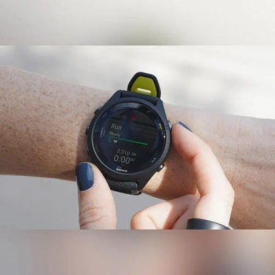 Garmin Forerunner 265S Black / Amp Yellow — 8