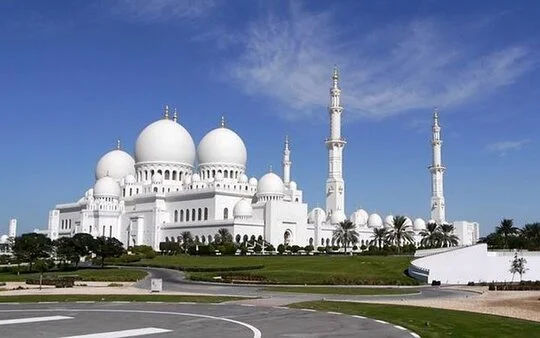 SEPTO Creek Tours (TRIO Creek + Dubai Frame + Dolphin Show + Burj Khalifa 124 floor + Abu Dhabi Tour) - SIC