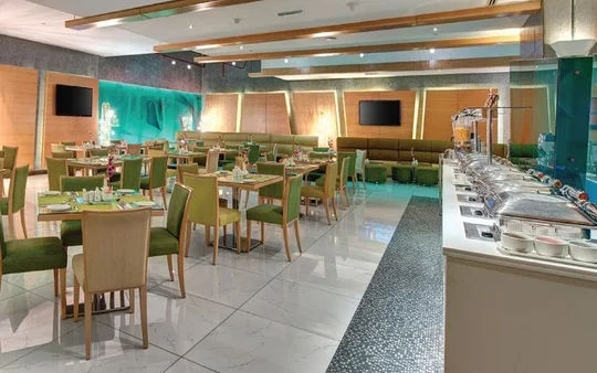 Spices Restaurant - Al Khoory Executive Hotel Al Wasl
