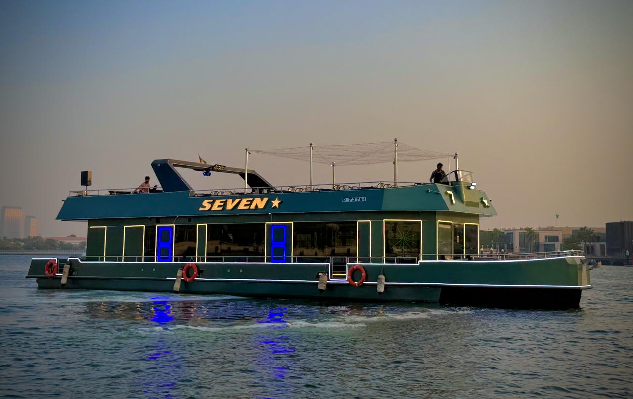 Dubai Creek Dhow Cruise Dinner