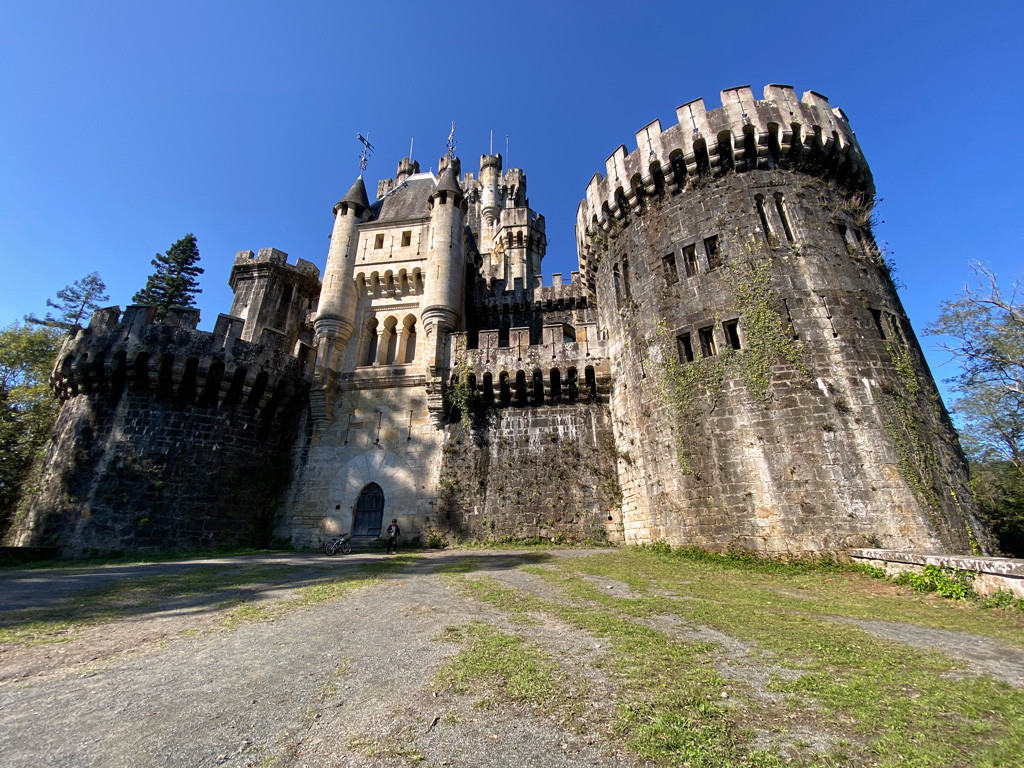 castillo neogótico de butrón