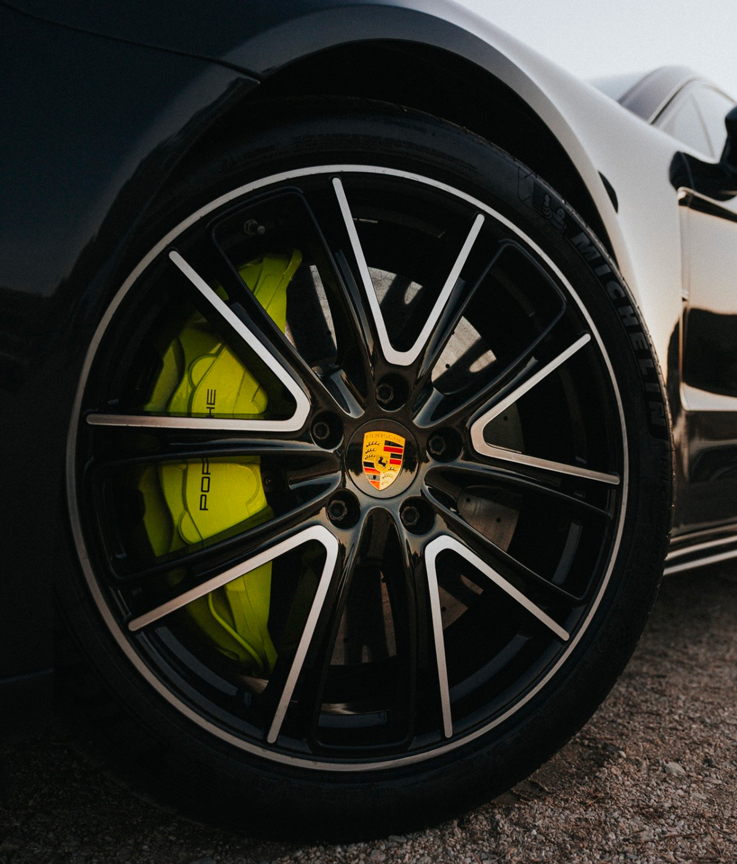 Porsche Panamera Turbo S rental Athens — photo 5 of 19