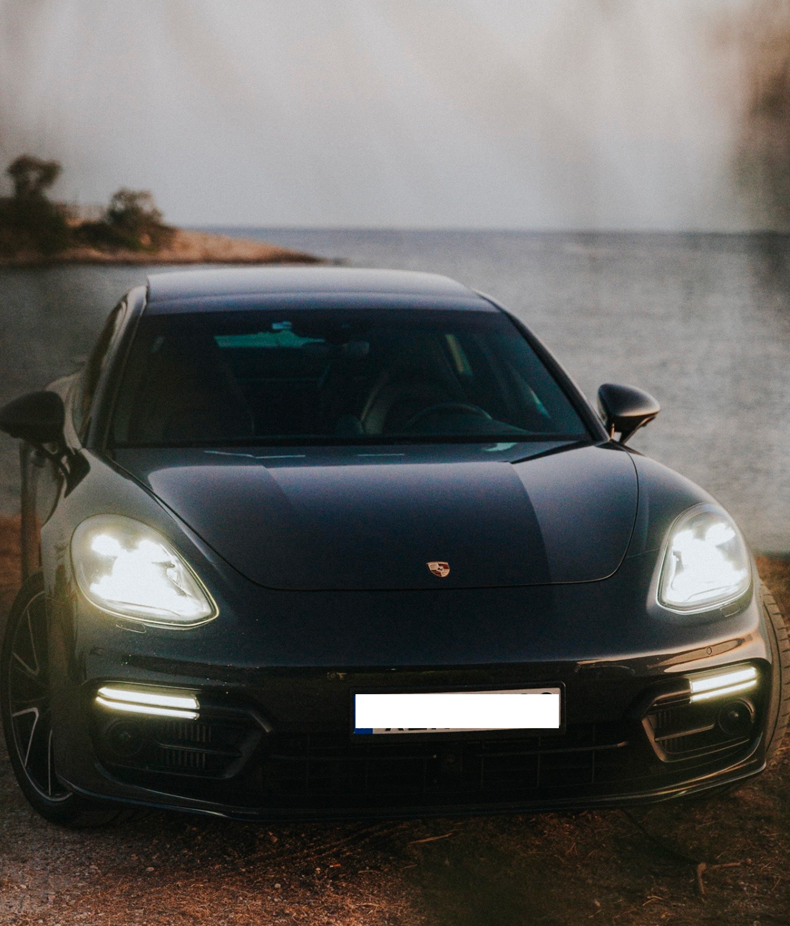 Porsche Panamera Turbo S rental Athens — photo 15 of 19