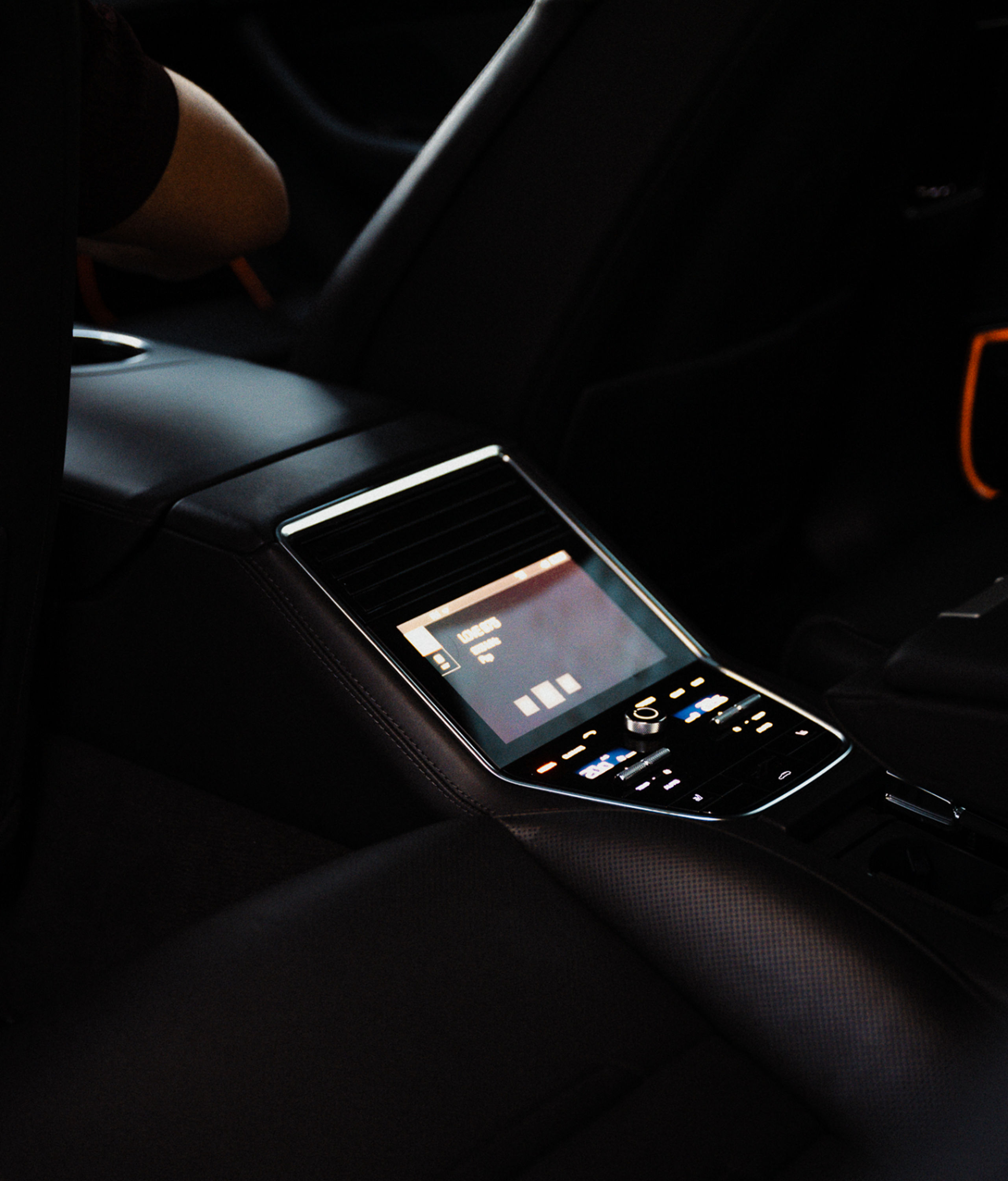 Porsche Panamera Turbo S rental Athens — photo 2 of 19