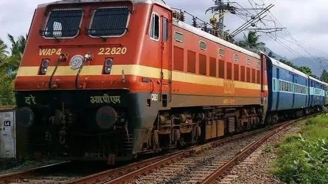 पटना-इस्लामपुर स्पेशल ट्रेन को 26 फेरों के लिए बढ़ाया गया, 1 अक्टूबर से 30 नवंबर तक चलेगी; समय और मार्ग जानें