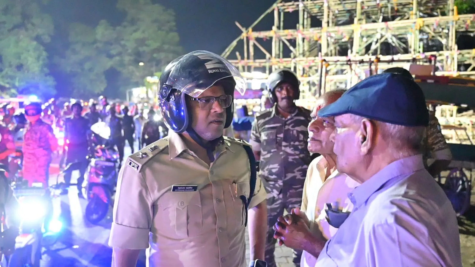वरिष्ठ पुलिस अधीक्षक के नेतृत्व में पूरे जमशेदपुर में सघन गश्ती अभियान चलाया गया