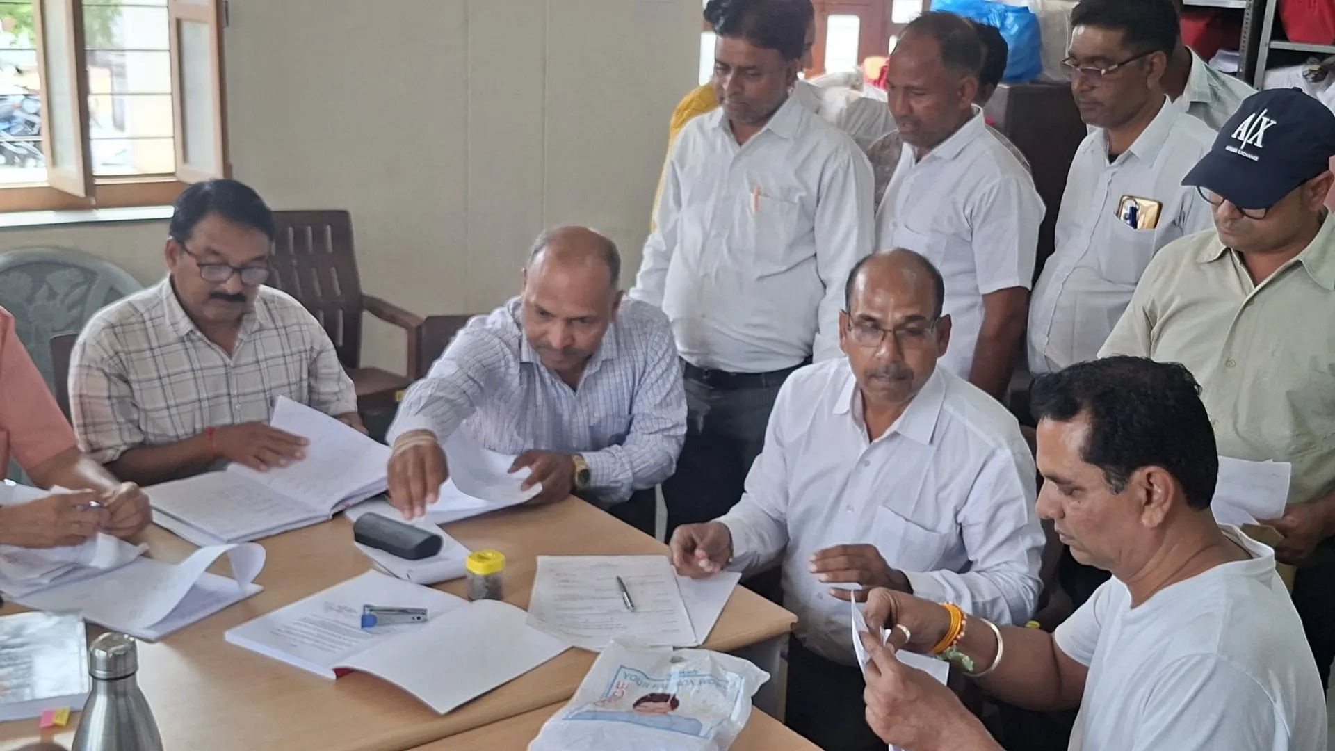 राजस्थान महापौर निवडणूक: मतदानापूर्वी काँग्रेसच्या 18 समर्थक नगरसेवकांनी पोलिसांवर दबाव आणल्याचा आरोप