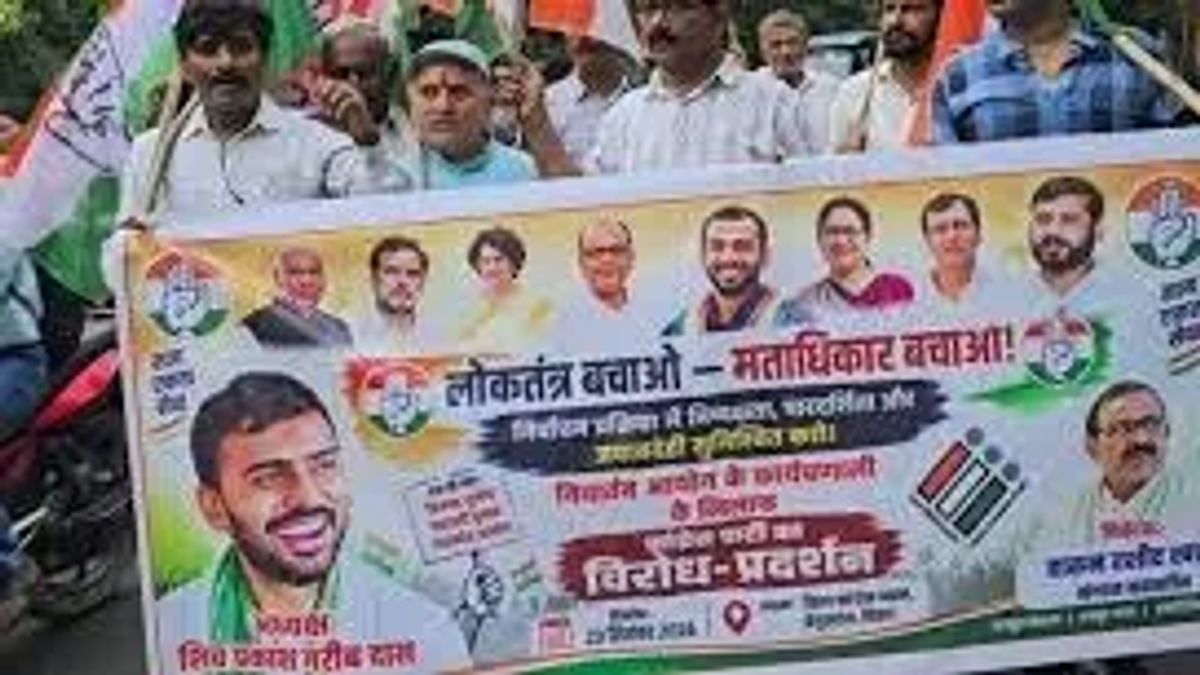 Political Activity Intensifies Over SIR in Bihar, Parties Raise Questions Over Voter List
