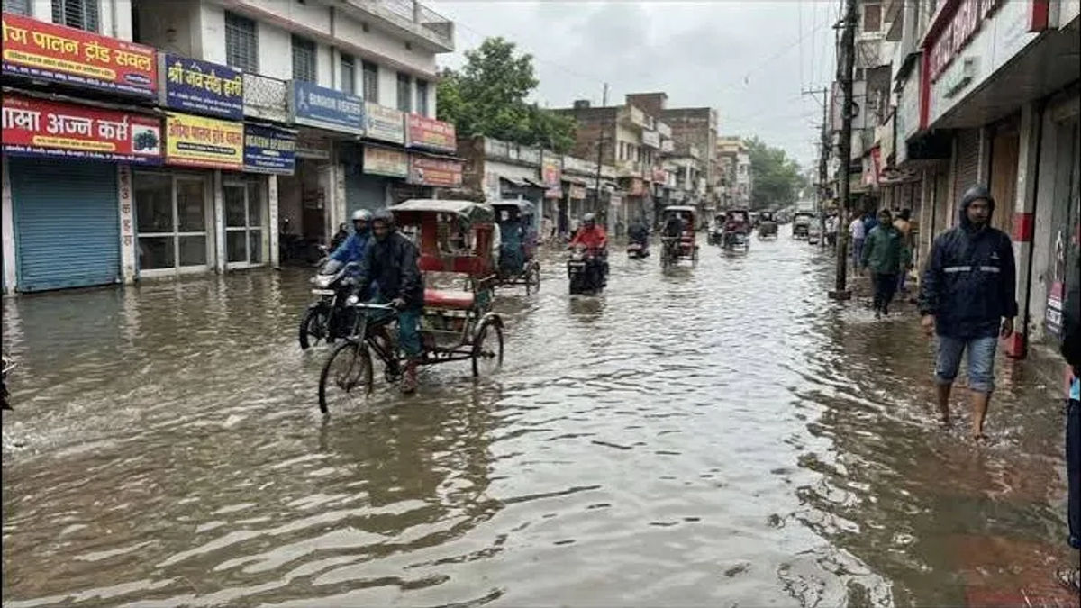 Heavy Rain Leaves Parts of Patna Waterlogged, Municipal Corporation Intensifies Drainage Drive