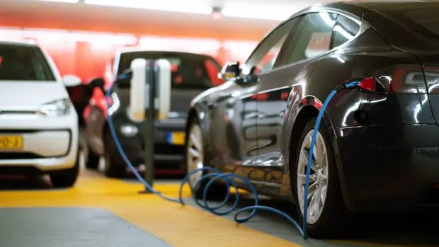 Here’s how to build career in the EV sector.