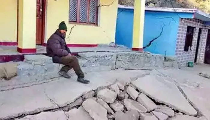 Joshimath of Uttarakhand is disaster prone, more than 600 houses being detected as land subsidence and cracks.
