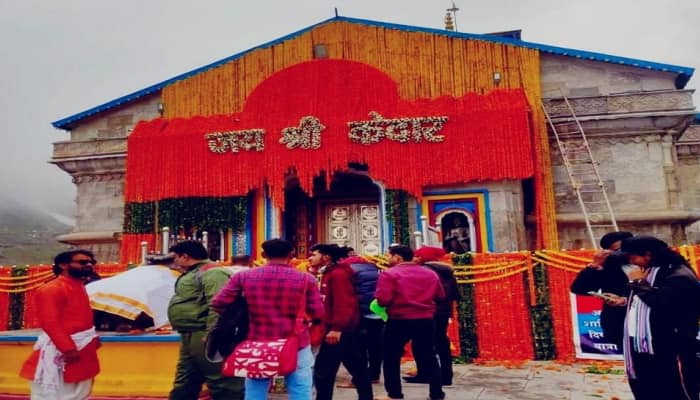 On the occasion of Mahashivratri Kedarnath temple committee announced the opening date of Shri Kedarnath Dham Temple.