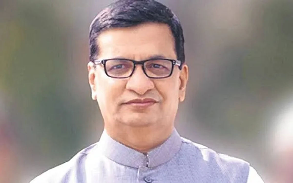 Balasaheb Thorat resigned as Maharashtra Congress legislature party leader.