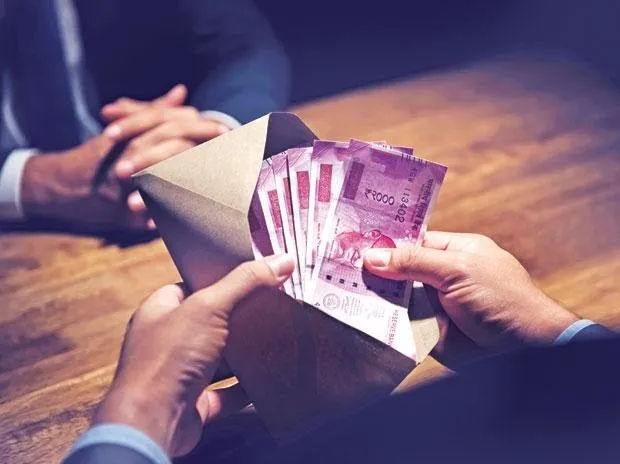 The bank customers can also deposit the Rs 2,000 notes in their bank accounts and withdraw them from an ATM or bank branch later.