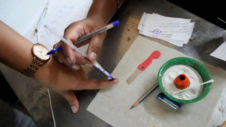 Voters apply different criteria for making their decisions during state and national elections. Local issues carry far larger weight during state elections.