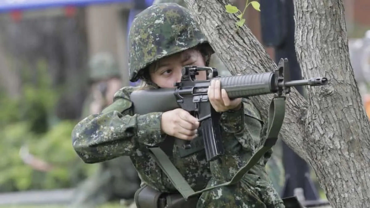 First women reservists training held in TaiwanAs it seeks to strengthen its defence against China.