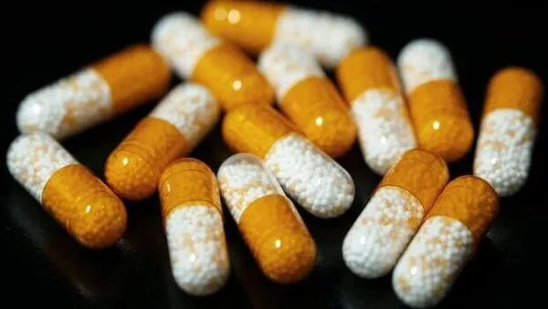 The union health ministry   banned the manufacture for sale,  and distribution for human use of 14 fixed dose combination drugs including the Nimesulide+ Paracetamol.