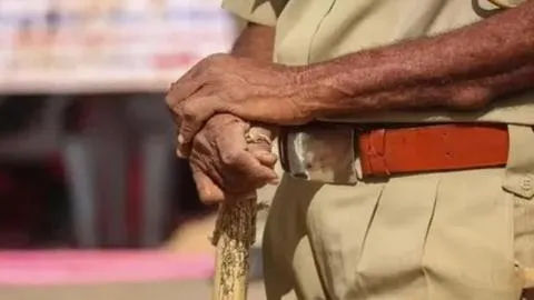 The Navi Mumbai police have registered a case against six persons for allegedly stealing power worth Rs 17.8 lakh.