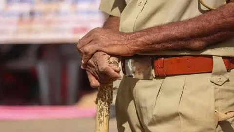 The Thane Police in Maharashtra have registered an offence against a builder for allegedly forging documents and cheating a man over flat allotment.