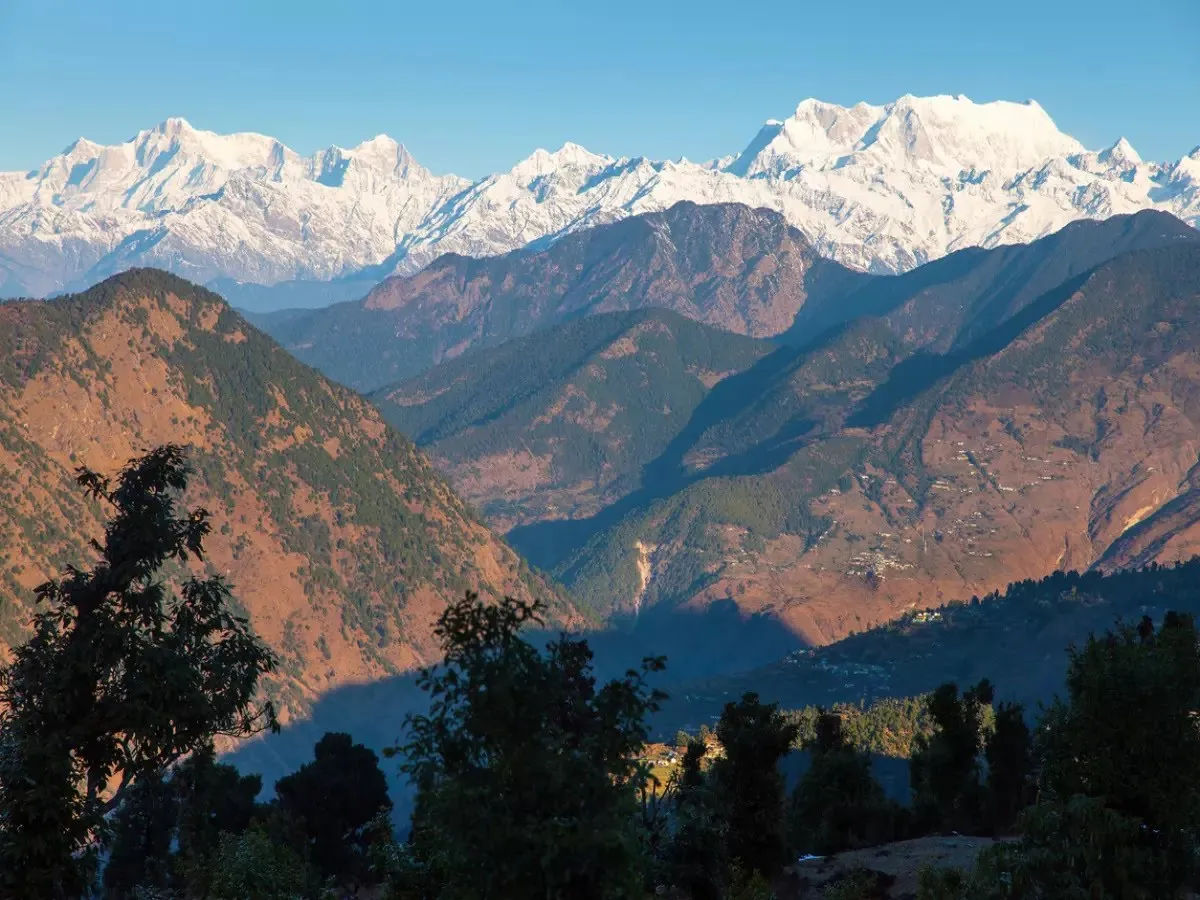 Now that the Indian mountaineers can trek for free.
