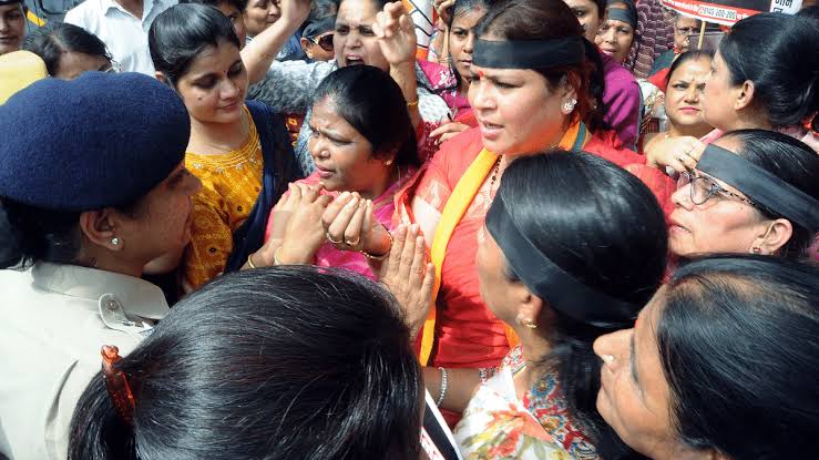 The organisation would organise 1000 ‘yuvati sammelans’ (conferences for young women) in each assembly seat in Chhattisgarh, Rajasthan, and Madhya Pradesh.