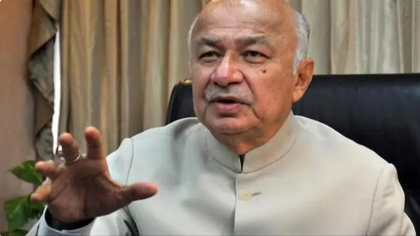 Ex-Maharashtra Chief Minister ,Sushil Kumar Shinde Shocks Political Landscape with Retirement, Unveils Woman Successor