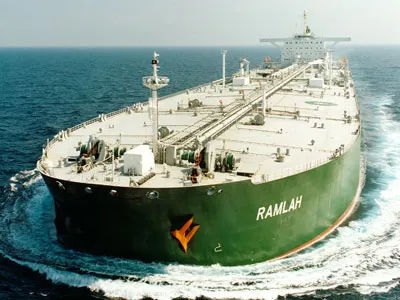 When travelling to India, Russian Sokol Oil crashed with oil tankers.