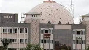 Illegal rooftop hotel development at Wadgaonsheri, Bhandarkar Road, is demolished by PMC.