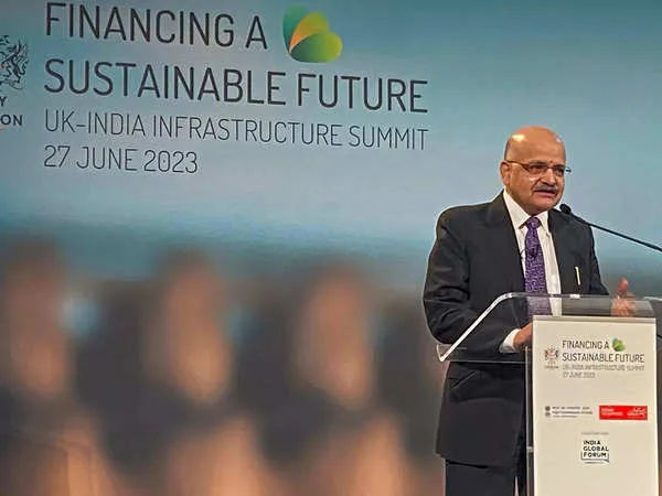 By 2047, India Wants Half A Million International Students, Says NITI Aayog CEO
