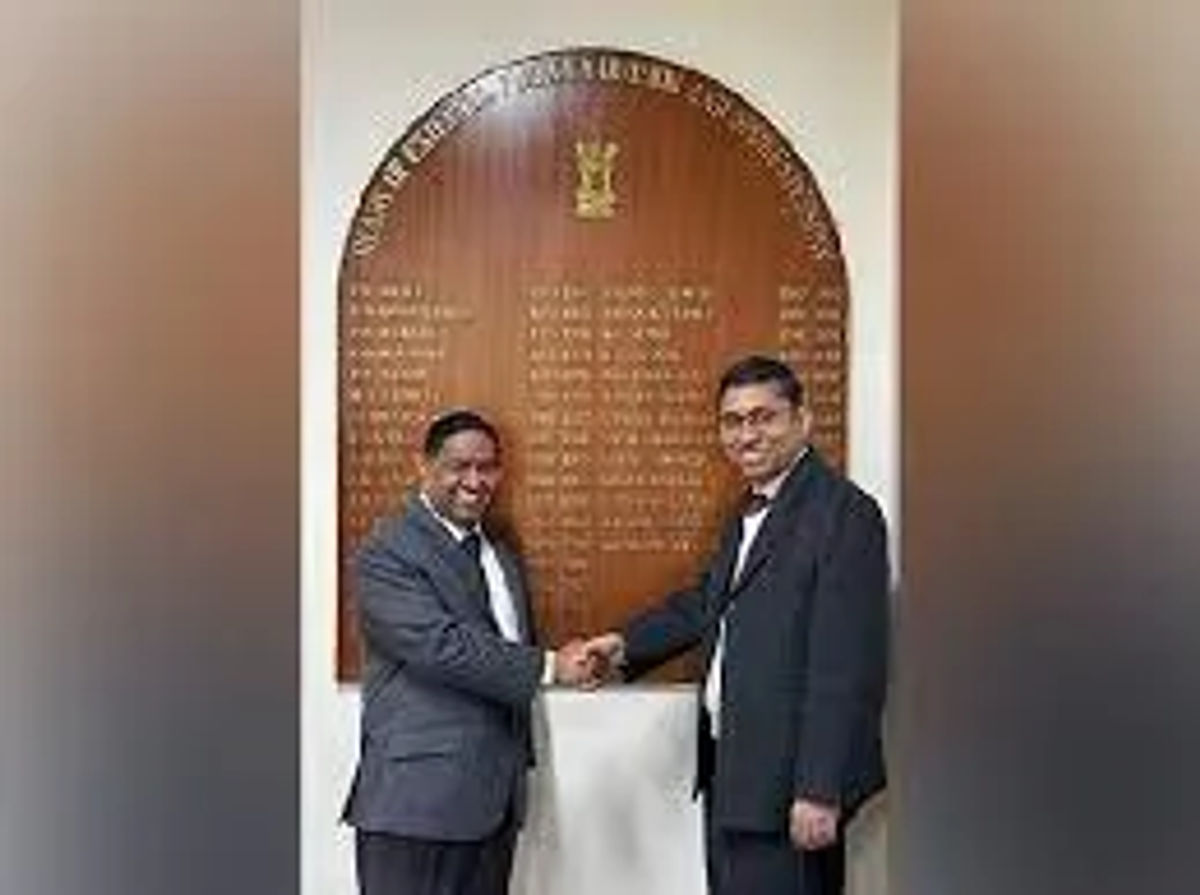 Randhir Jaiswal replaces Arindam Bagchi as MEA spokesperson.