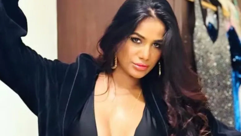 Poonam Pandey fake death scam