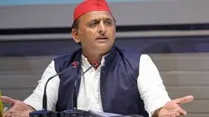 अखिलेश यादव का बड़ा ऑफर… ‘सौ विधायक लाओ, सरकार बनाओ!