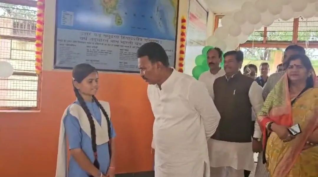 स्वतंत्रता दिवस पर जिला प्रशासन द्वारा एसएएफ ग्राउंड पर आयोजित आजादी का पर्व मनाया