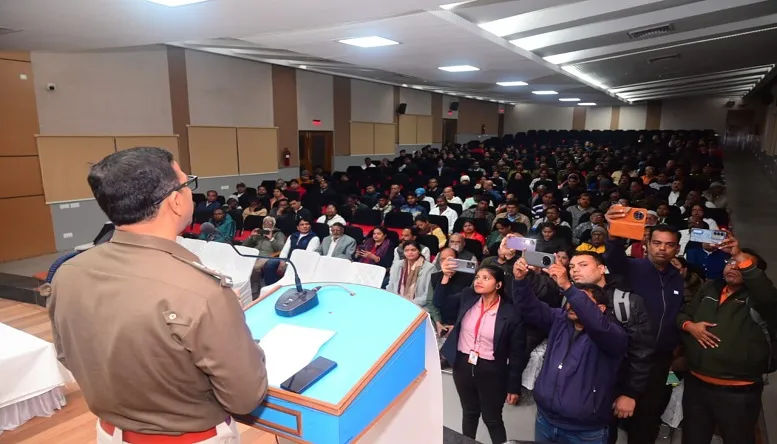 माईकल जॉन ऑडिटोरियम में जनशिकायत समाधान कार्यक्रम, IG और SSP ने सुनी समस्याएं, दिए त्वरित निर्देश