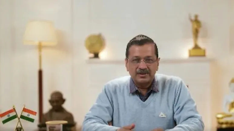 “परिवार की योजना अब आर्थिक फैसला”: अरविंद केजरीवाल का बीजेपी पर टैक्स वार