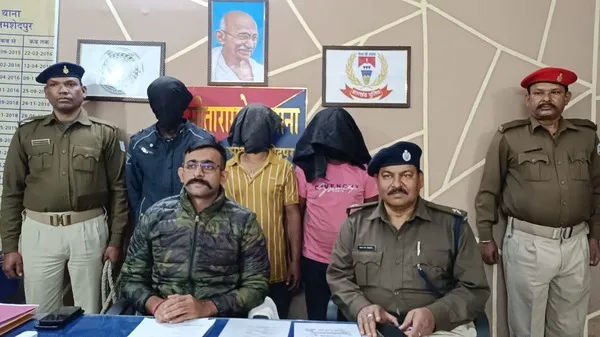 जमशेदपुर में बाइक चोर गिरोह का पर्दाफाश – तीन गिरफ्तार, चार दोपहिया वाहन बरामद!