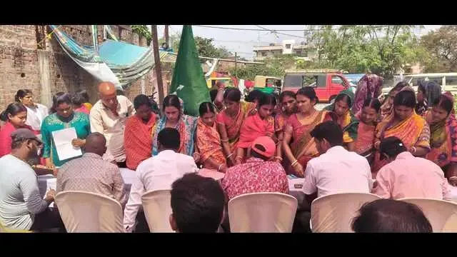 सरायकेला नगर में झामुमो का सदस्यता अभियान