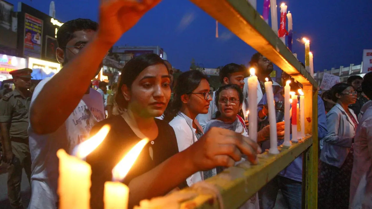 आरजी कर दुष्कर्म-हत्या: प्रशिक्षु चिकित्सक के माता-पिता को सात माह बाद मिला मृत्यु प्रमाणपत्र