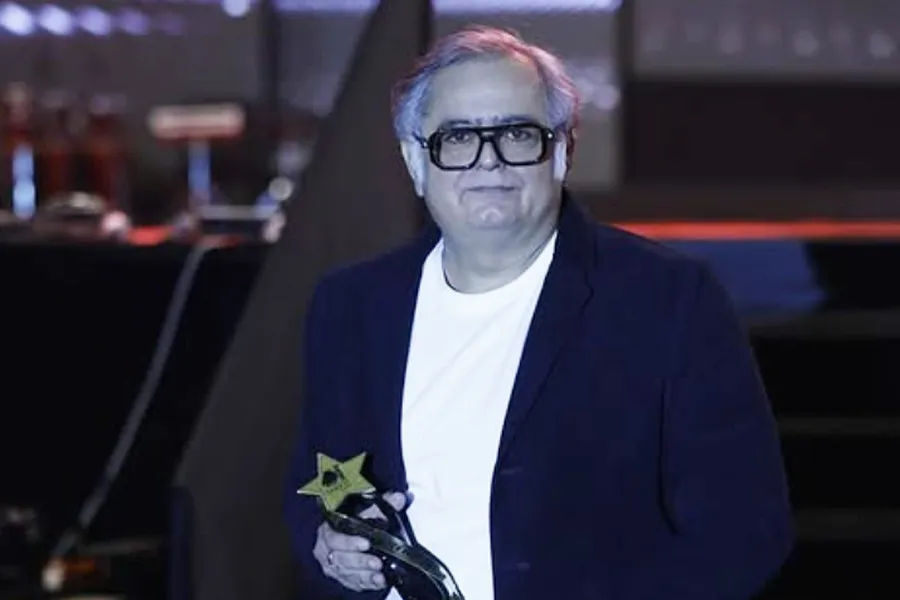 filmmaker Hansal Mehta opened up about the harrowing experience of being publicly assaulted by the activists  Shiv Sena 25 years ago