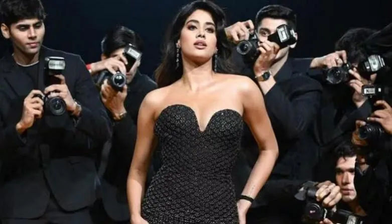 Janhvi Kapoor recently walked the ramp at Lakme Fashion Week 2025,