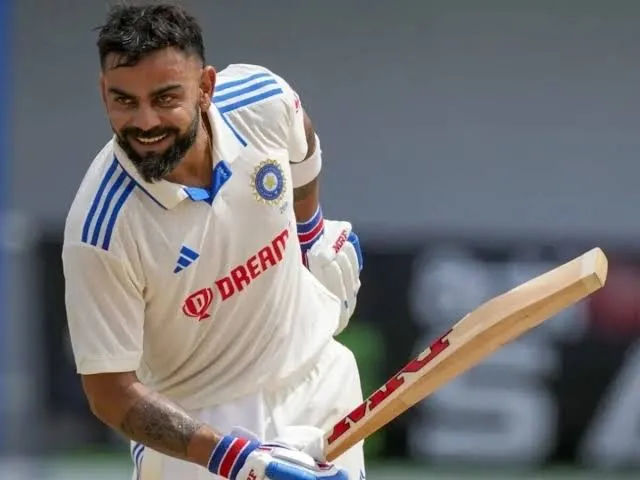 क्रिकेटपटू विराट कोहलीच्या टेस्ट क्रिकेटमधून निवृत्तीवर पत्नी आणि अभिनेत्री अनुष्का शर्माने एक हृदयस्पर्शी संदेश शेअर केला आहे