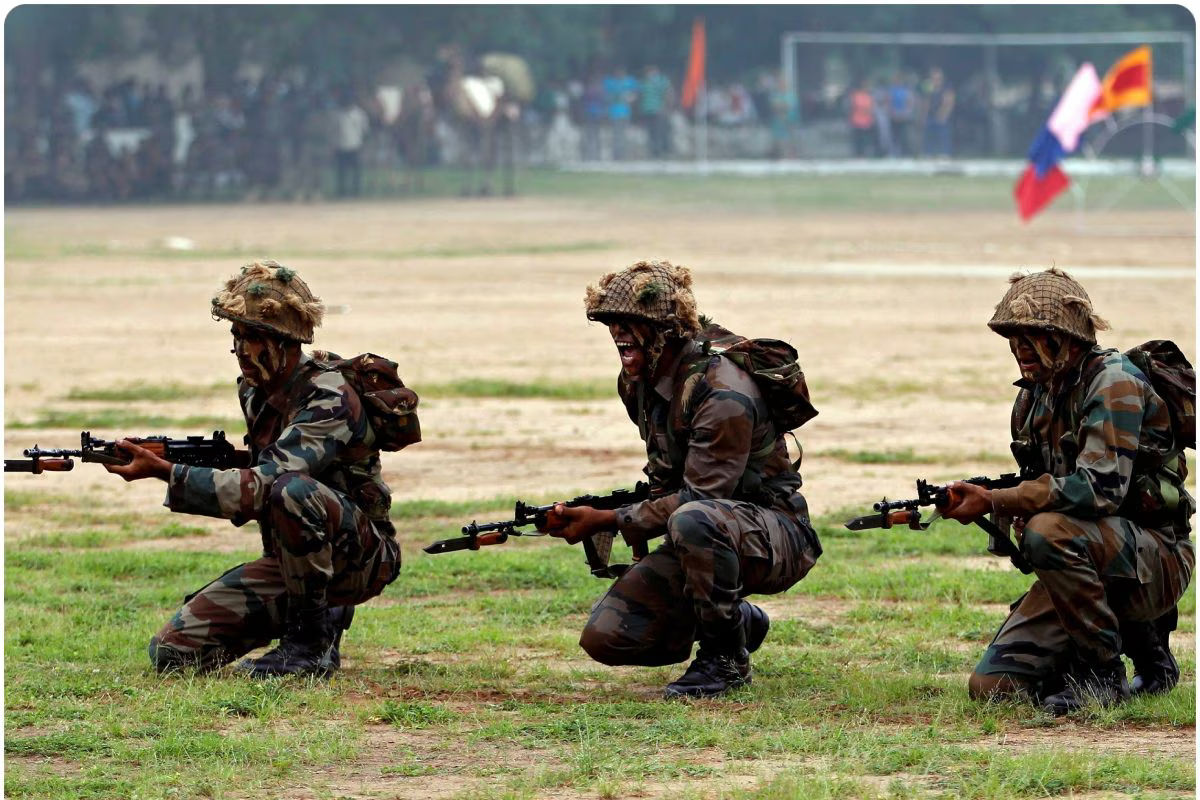 महाराष्ट्रात विद्यार्थ्यांना दिला जाणार मूलभूत लष्करी प्रशिक्षण : मंत्री दादा भुसे