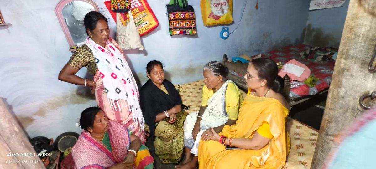 पाकुडच्या अमडापाडा गावात दुःखद घटना – जुना विहीर साफ करताना कोसळला, एक व्यक्ती तासंतास दबून राहिला