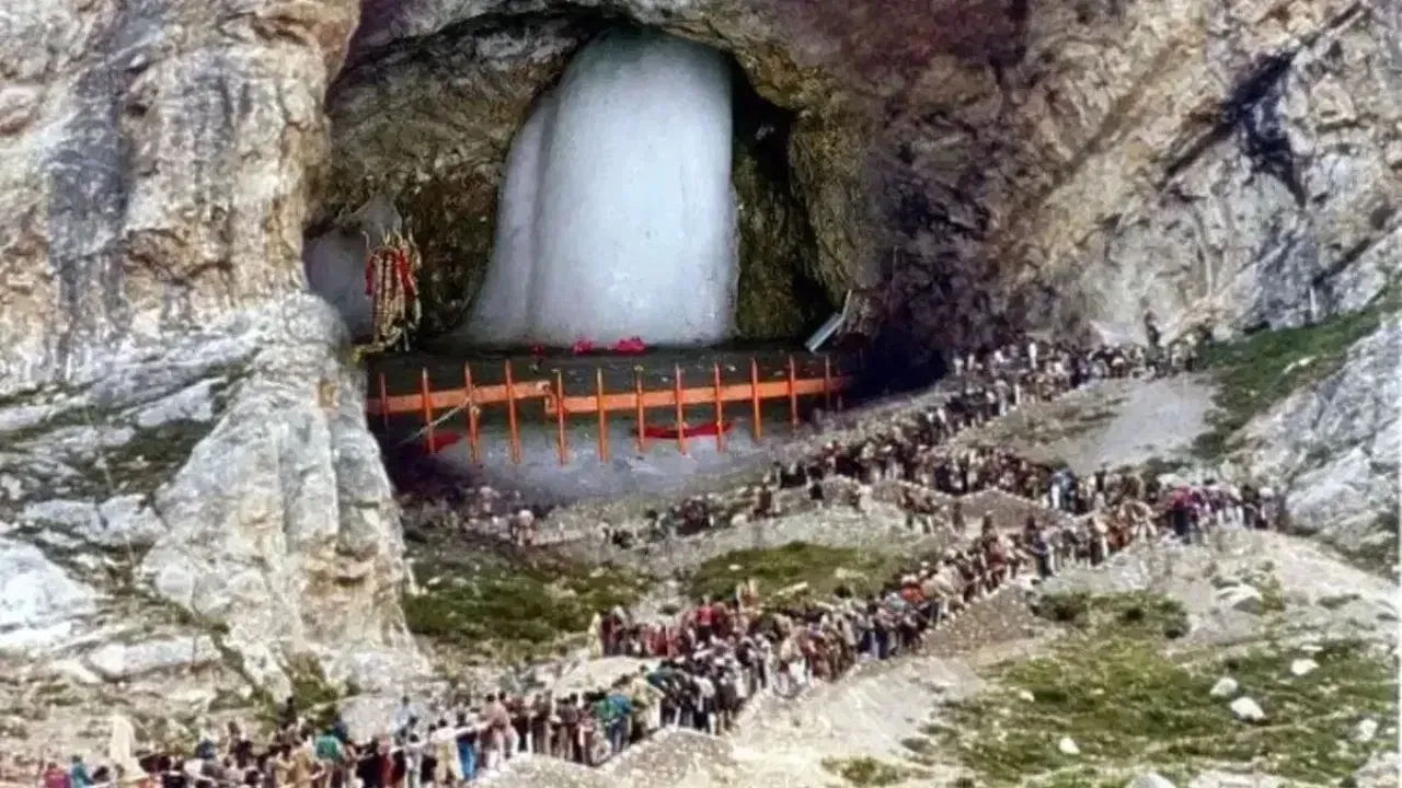 अमरनाथ यात्रा की शुरुआत 3 जुलाई से 9 अगस्त तक।
