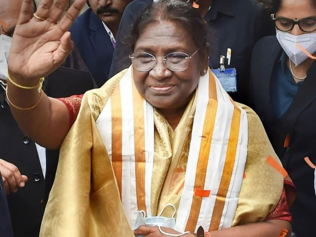 क्या राज्य विधानसभाओं द्वारा पारित विधेयकों (बिलों) पर राज्यपाल और राष्ट्रपति द्वारा निर्णय लेने की कोई तय समयसीमा (टाइमलाइन) होनी चाहिए?”