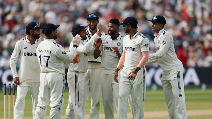 IND vs ENG, 2nd Test Match Day 3 India Take Commanding Lead.