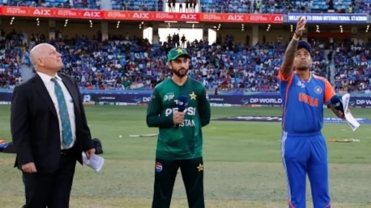 Asia Cup 2025: पाकिस्तान-UAE मैच में बड़ा बदलाव, ICC ने रेफरी एंडी पायक्रॉफ्ट को हटाया