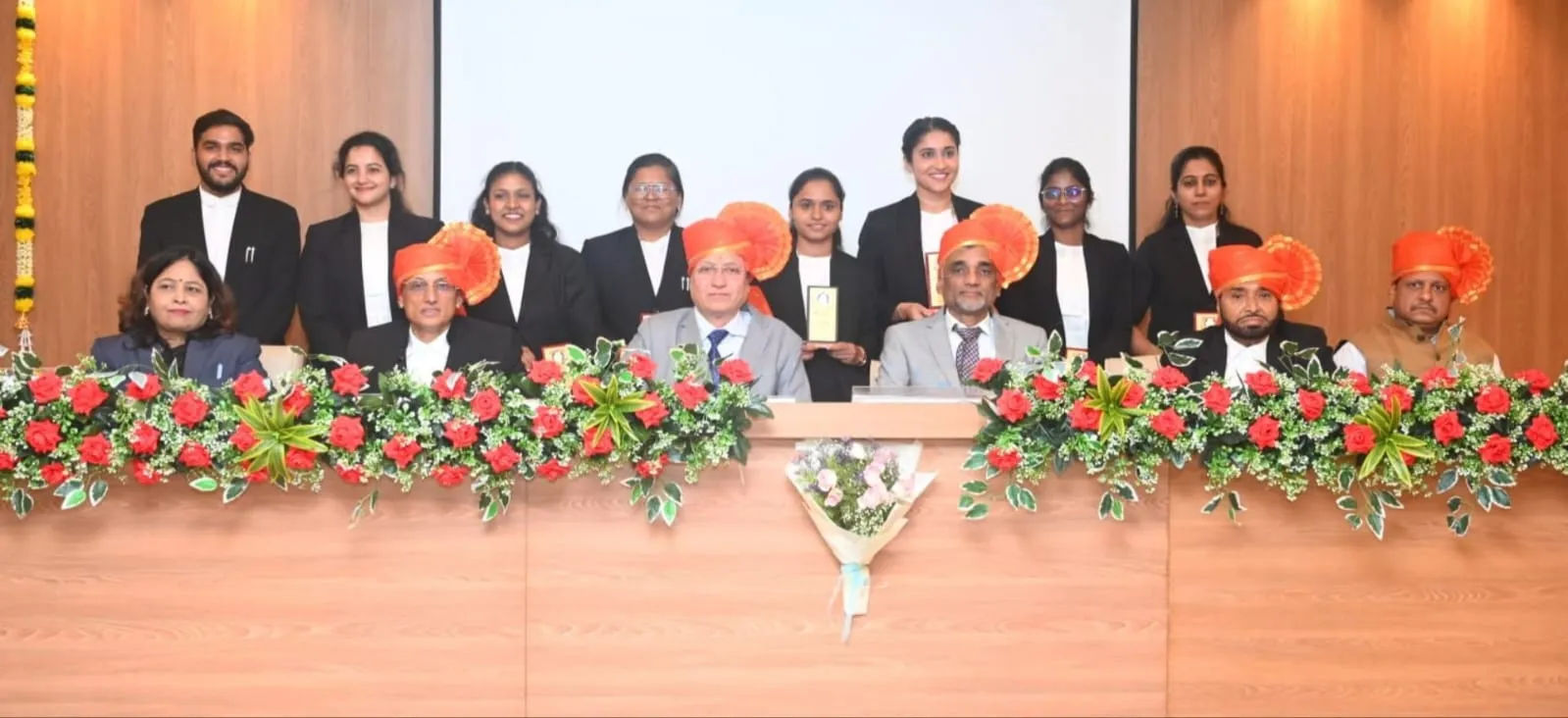 पुणे फैमिली कोर्ट लॉयर्स एसोसिएशन ने महाराष्ट्र और गोवा बार काउंसिल के नए निर्वाचित पदाधिकारियों का किया सम्मान
