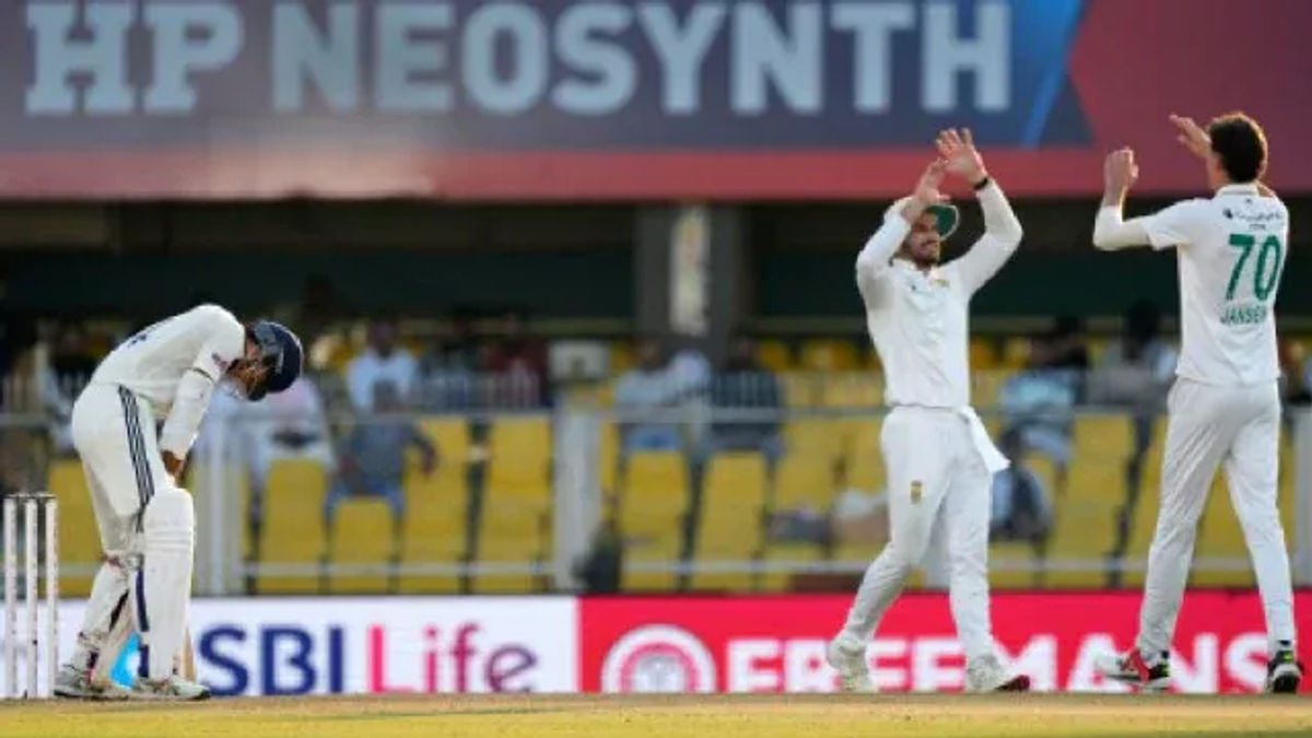 Yashasvi Jaiswal Refuses to Learn From His Mistakes, Falls to the Cut Shot Yet Again.
